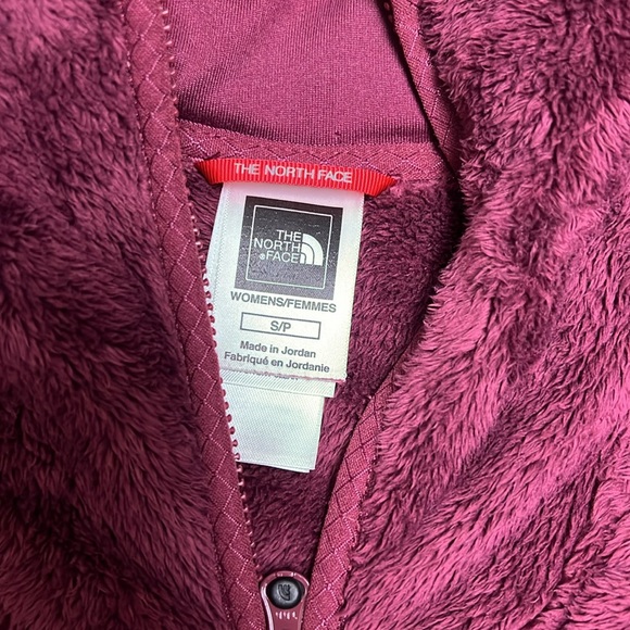 North Face fleece 1/4 zip - Picture 2 of 4